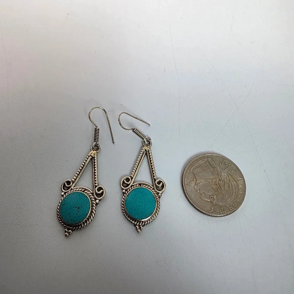 Tibetan Handmade Turquoise Dangle Earrings Silvertone Boho Artisan Southwestern
